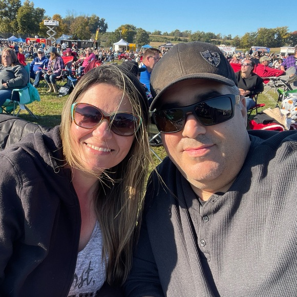 Meet your Posher, Scott - Picture 1 of 2